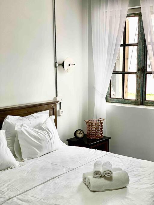 Le Bijou Chic In The Heart Of Saigon Charm With View Apartment Ho Chi Minh City Exterior photo